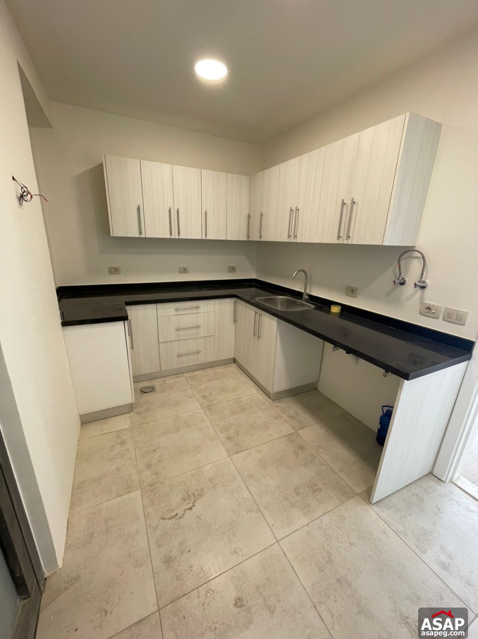 Semi-Furnished Apartment for Rent in Lake View Residence Semi-Furnished Apartment for Rent in Lake View Residence