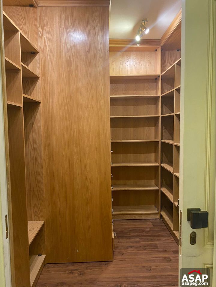 Town House for Rent in Palm Hills Compound