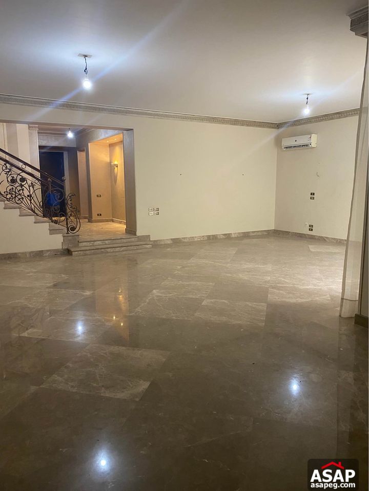 Town House for Rent in Palm Hills Compound