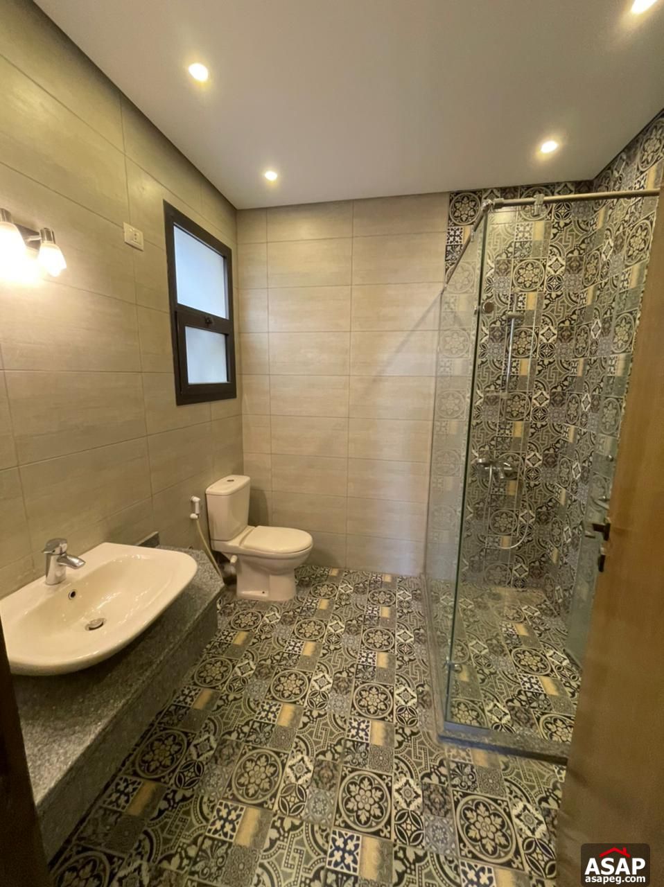 Apartment for Rent in Eastown Apartment for Rent in Eastown