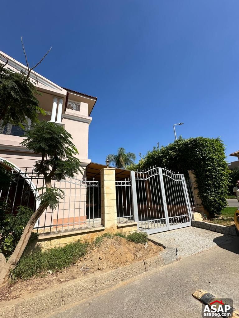 Villa for Rent in Royal Maxim Compound Villa for Rent in Royal Maxim Compound