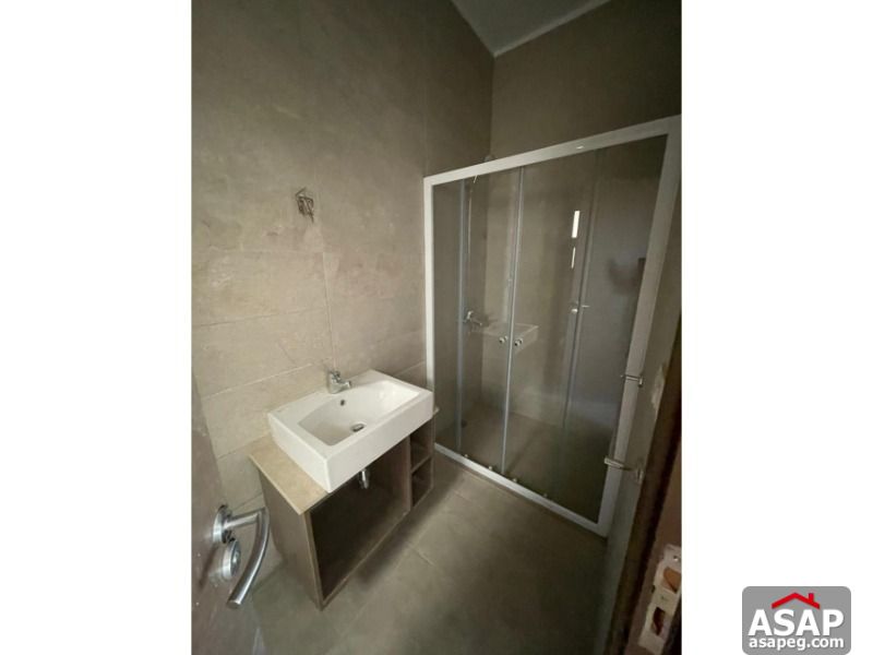 Penthouse for Sale in Fifth Square