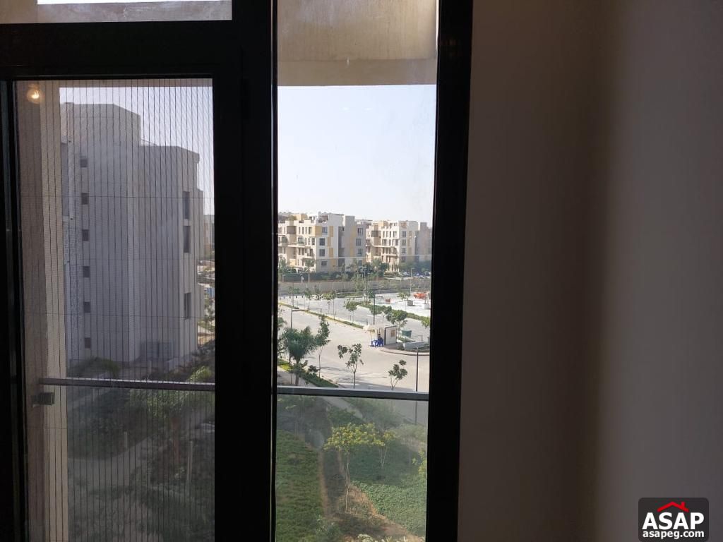 Apartment in Eastown Compound for Rent