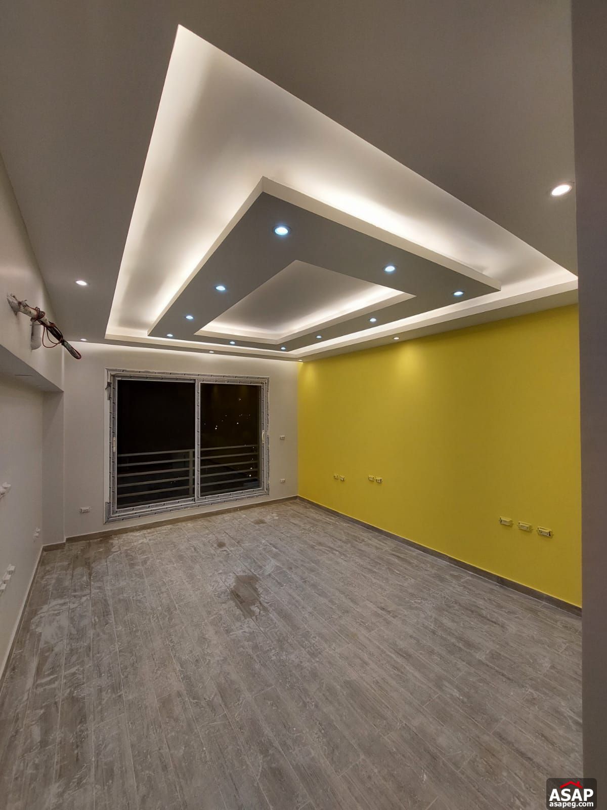 Apartment for Rent in Hyde Park Apartment for Rent in Hyde Park