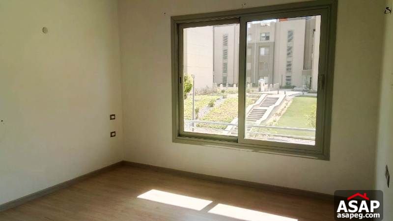 Duplex with Garden for Rent in Village Gate Duplex with Garden for Rent in Village Gate