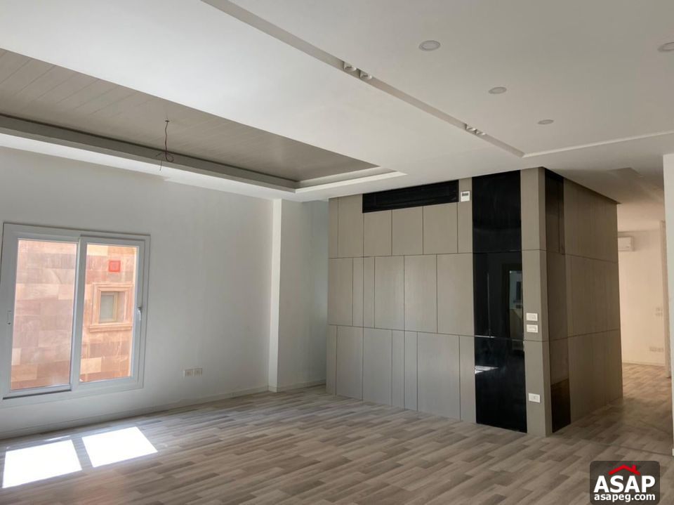 Apartment for Rent in West Golf Apartment for Rent in West Golf