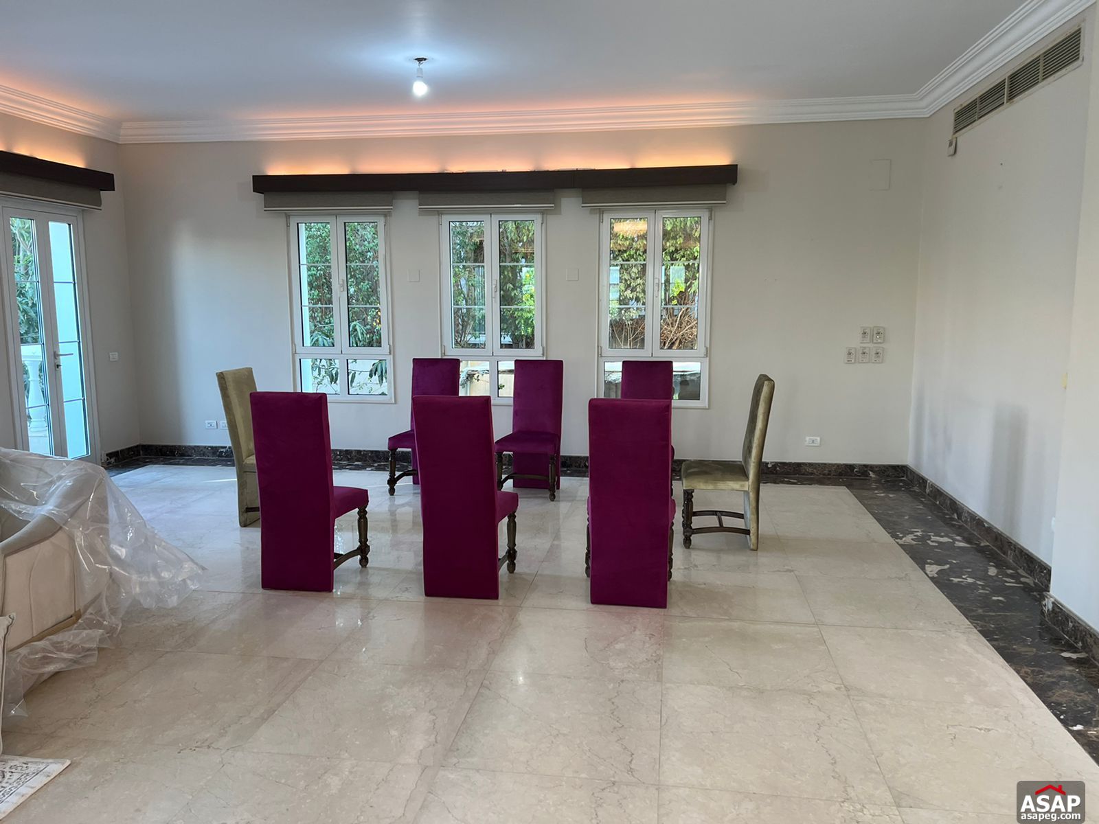 Stand Alone with Swimming Pool in CFC