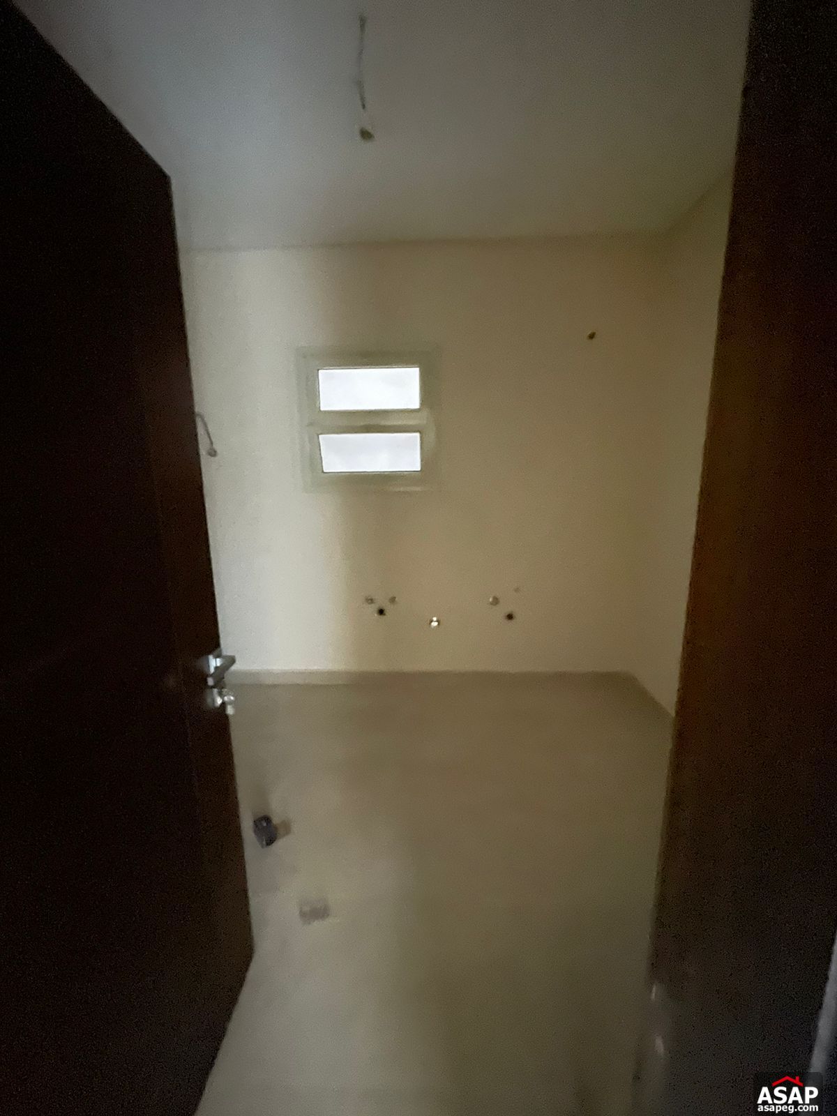 Ground Floor for Sale in 90 Avenue Ground Floor for Sale in 90 Avenue