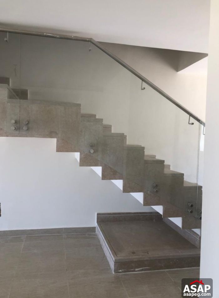 Finished Town House for Sale in Hyde Park Compound Finished Town House for Sale in Hyde Park Compound