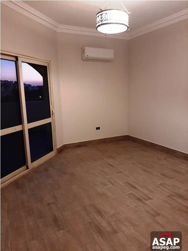 Twin House with Pool View in Patio for rent Twin House with Pool View in Patio for rent