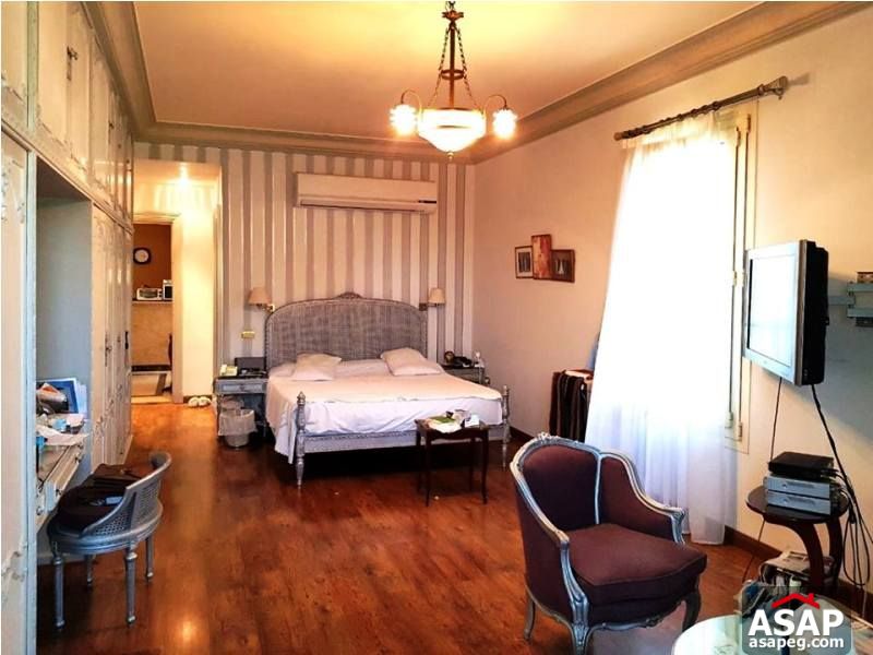 Villa with Big Garden for Rent in Lake View Villa with Big Garden for Rent in Lake View