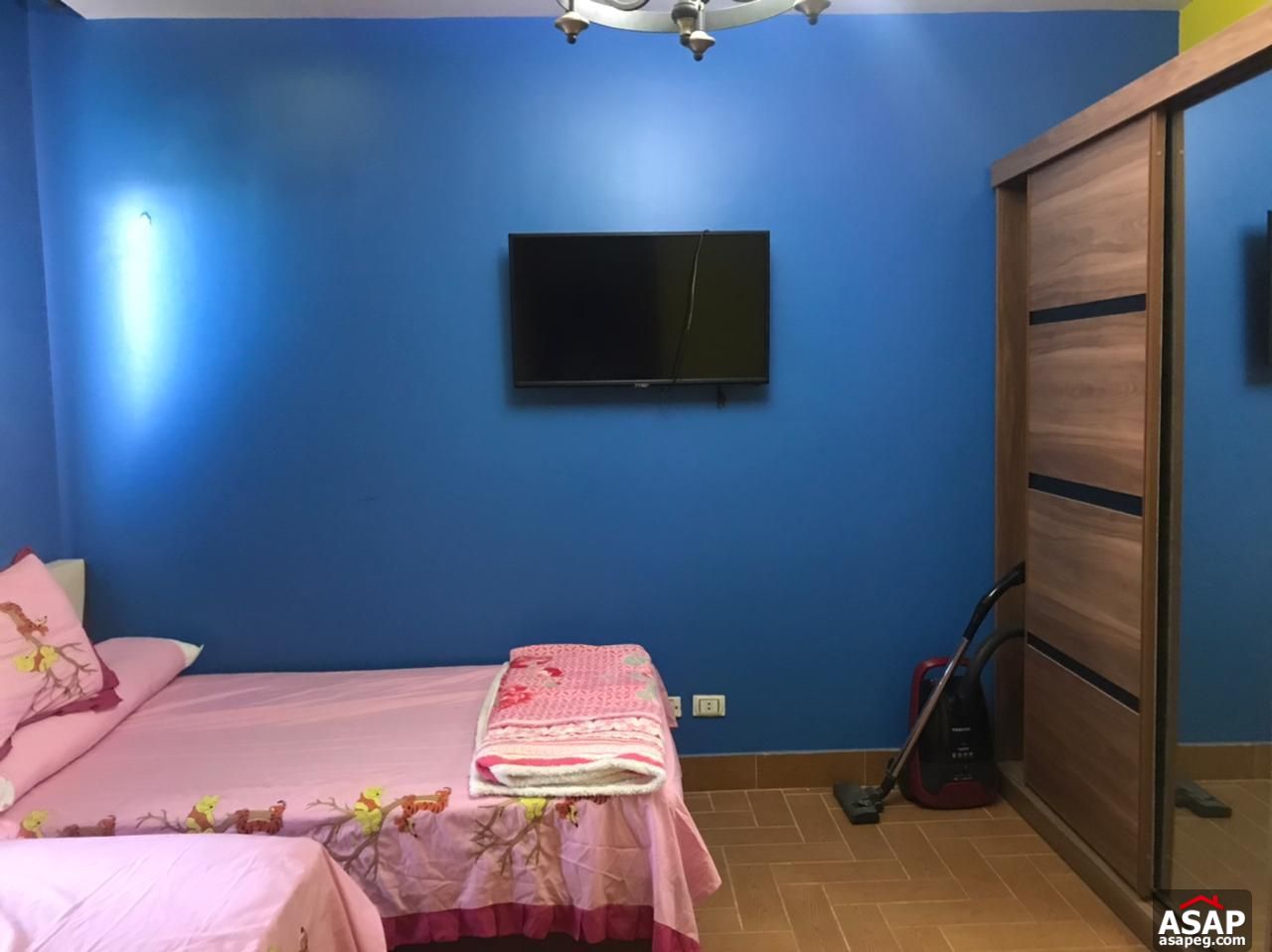 Furnished Apartment for Rent in Eastown Furnished Apartment for Rent in Eastown