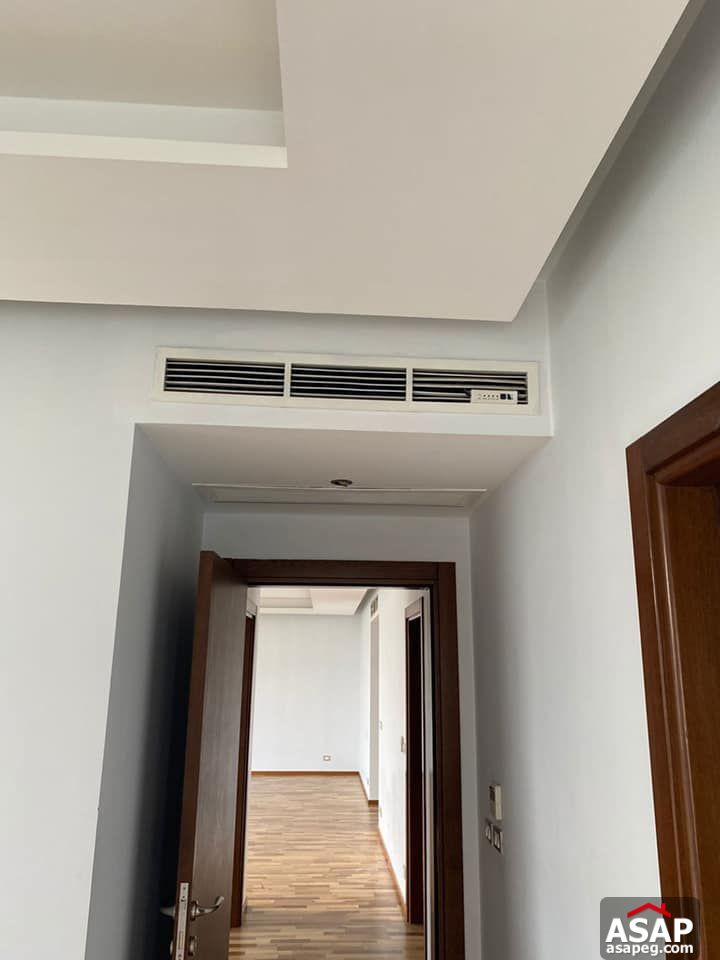 Nice Apartment with Garden View for Rent in the WaterWay Nice Apartment with Garden View for Rent in the WaterWay