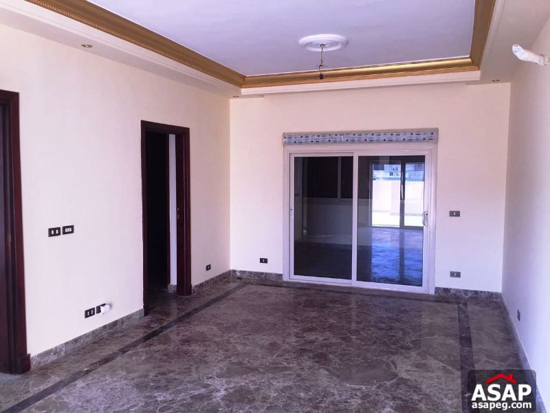 Villa for Rent in 6 October with a nice garden