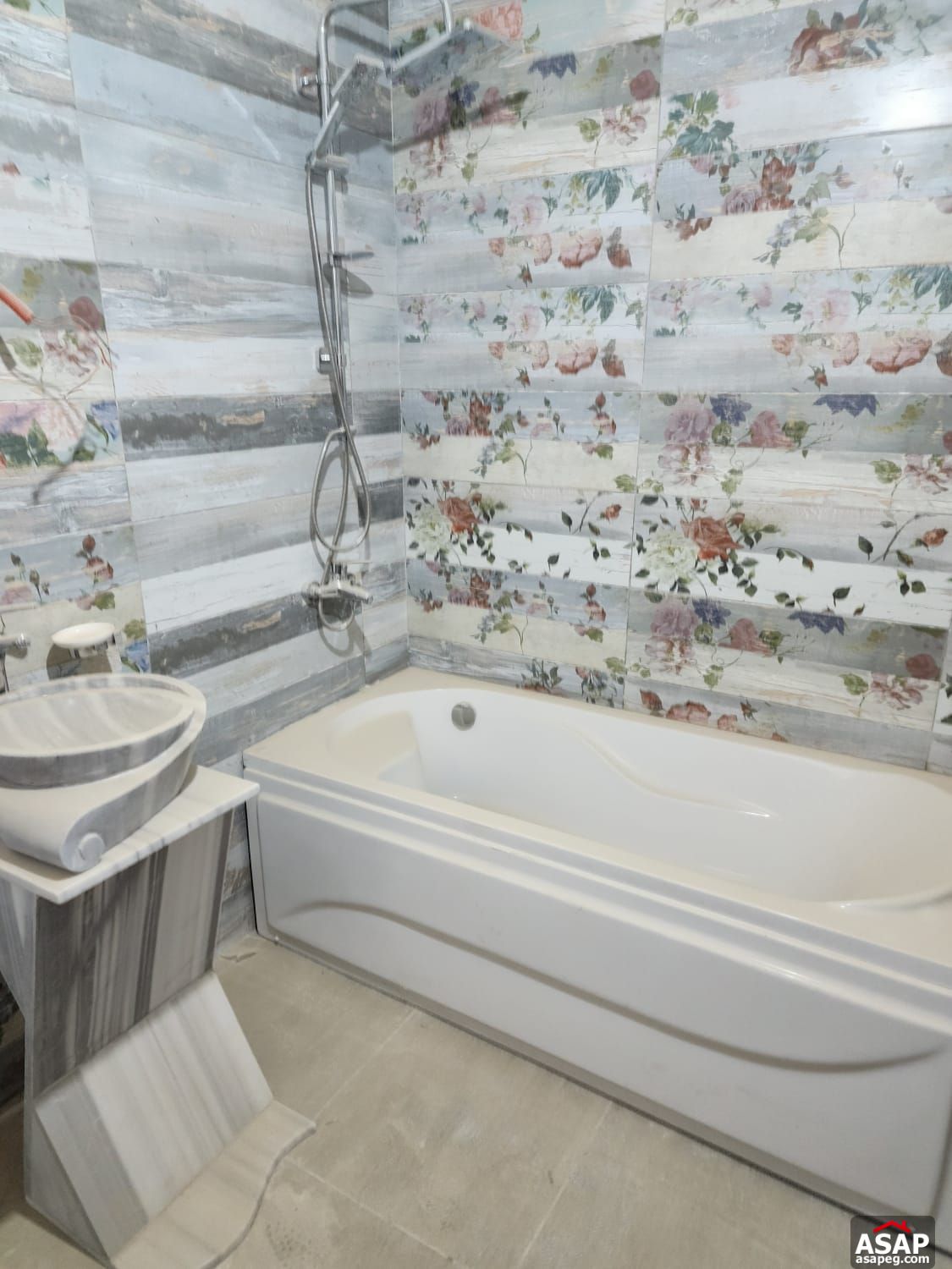 Apartment for Sale in Hyde Park Compound Apartment for Sale in Hyde Park Compound