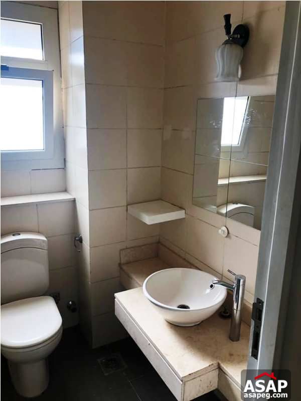 Studio for Rent in the Village Palm Hills Studio for Rent in the Village Palm Hills