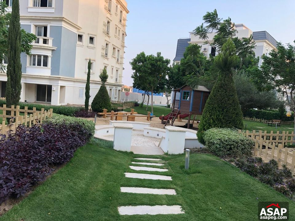 Villa for Rent in New Cairo compounds - Mountain View Executive Villa for Rent in New Cairo compounds - Mountain View Executive