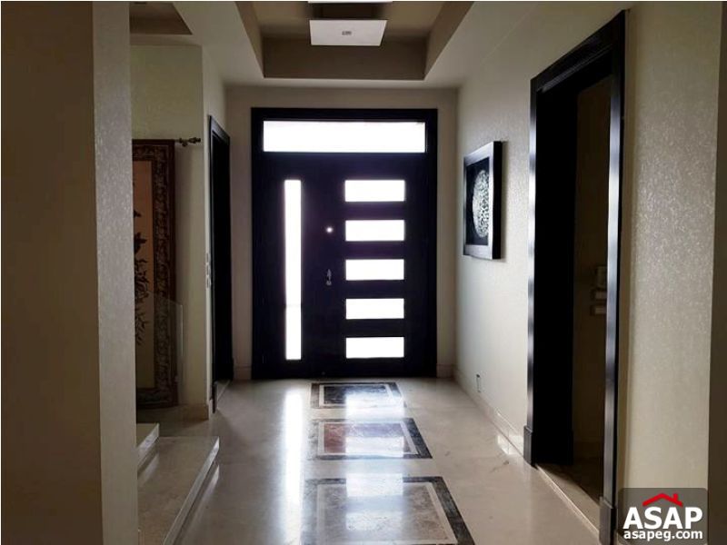 Town House with Garden for Rent in Allegria Town House with Garden for Rent in Allegria