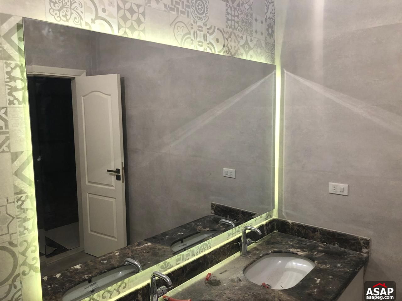 Apartment for Rent in New Cairo compounds - Eastown Apartment for Rent in New Cairo compounds - Eastown