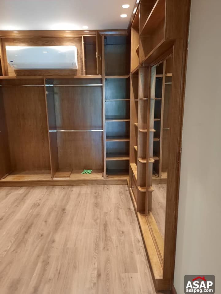 Apartment for Rent in Mountain View Apartment for Rent in Mountain View