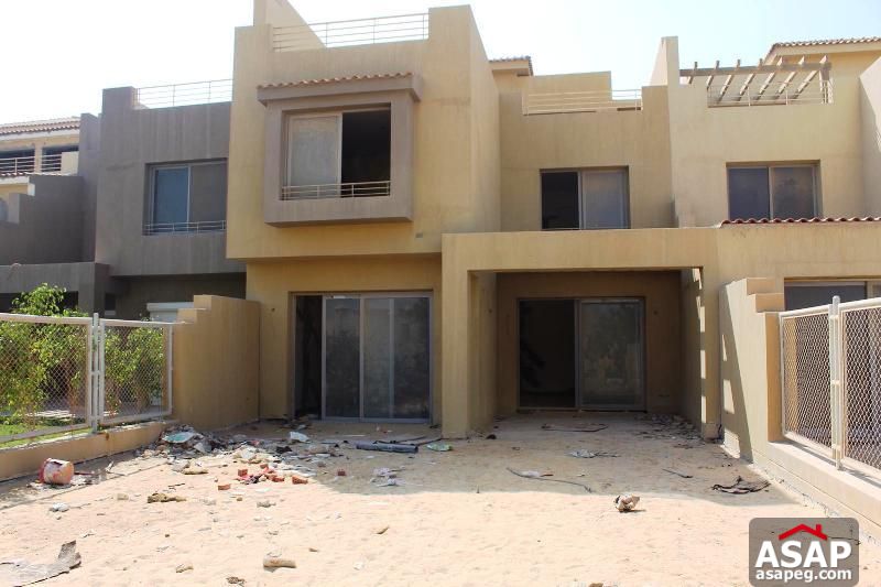 Town House with Golf View in Palm Hills - 6 October