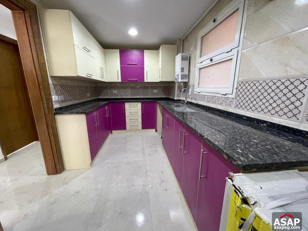 Apartment with Landscape View for Rent in Hyde Park Apartment with Landscape View for Rent in Hyde Park