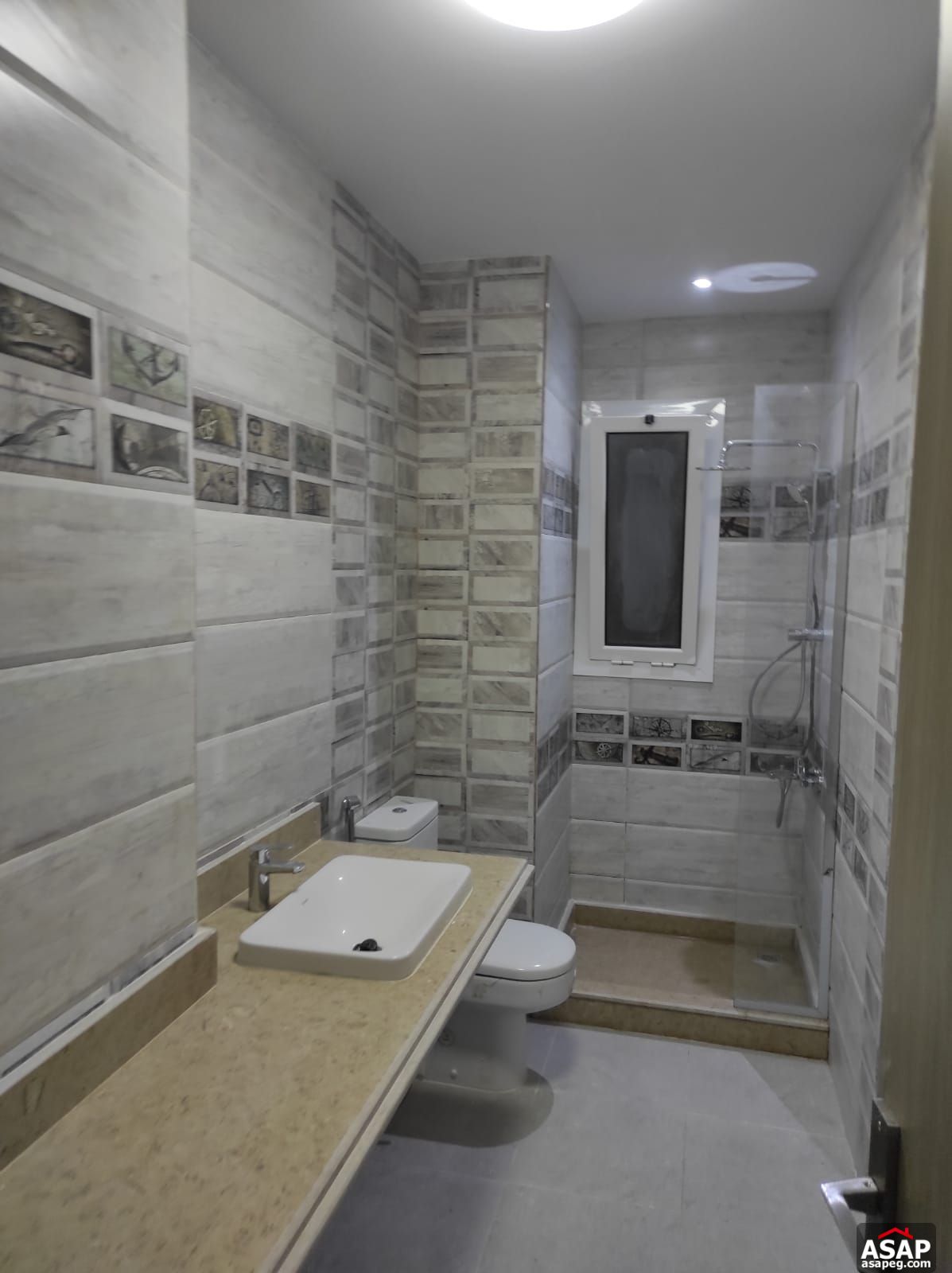 Semi Furnished Apartment for Rent in Hyde Park