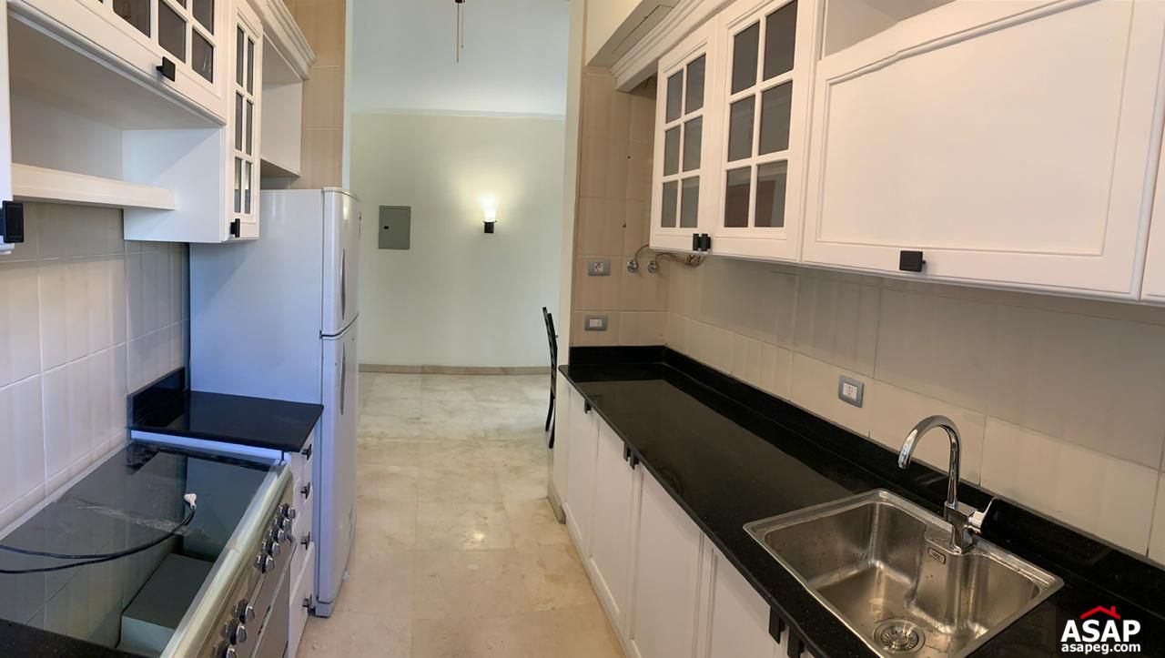 Furnished Studio for Rent in Village Gate