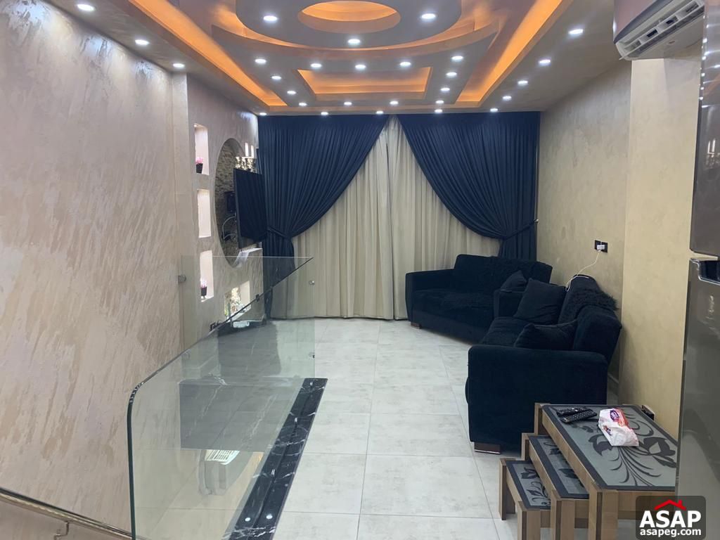 Penthouse with Roof for Sale in Galleria Moon Valley Penthouse with Roof for Sale in Galleria Moon Valley