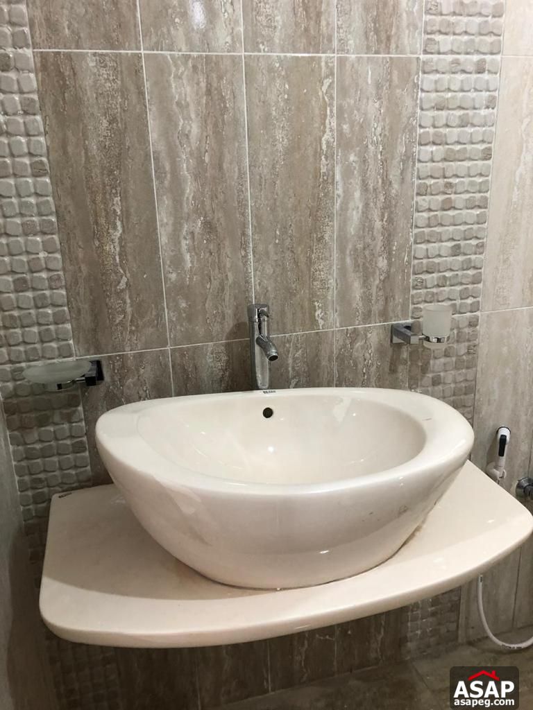 Semi Furnished Apartment for Rent in Eastown