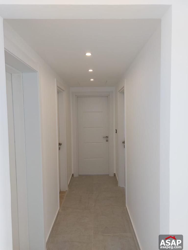 Apartment in Eastown Compound for Rent