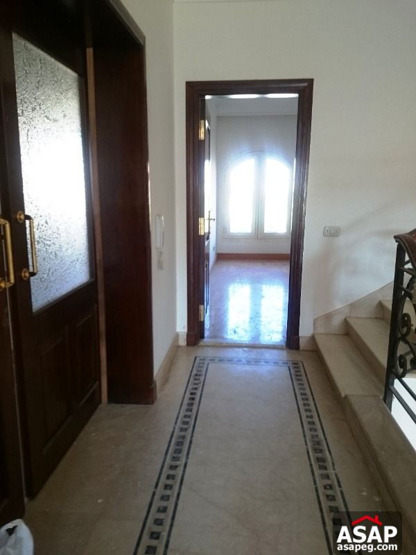 Twin House with Garden for Rent in Mina Residence Twin House with Garden for Rent in Mina Residence