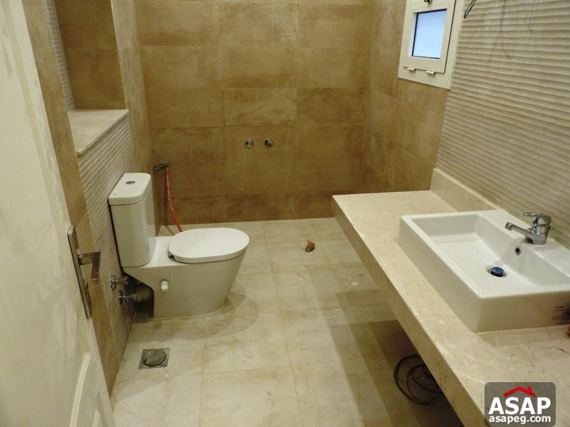 Rent apartment in New Cairo, Katameya Plaza With A Nice View