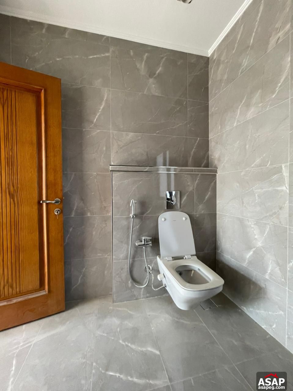 Apartment for Rent in The WaterWay Compound Apartment for Rent in The WaterWay Compound