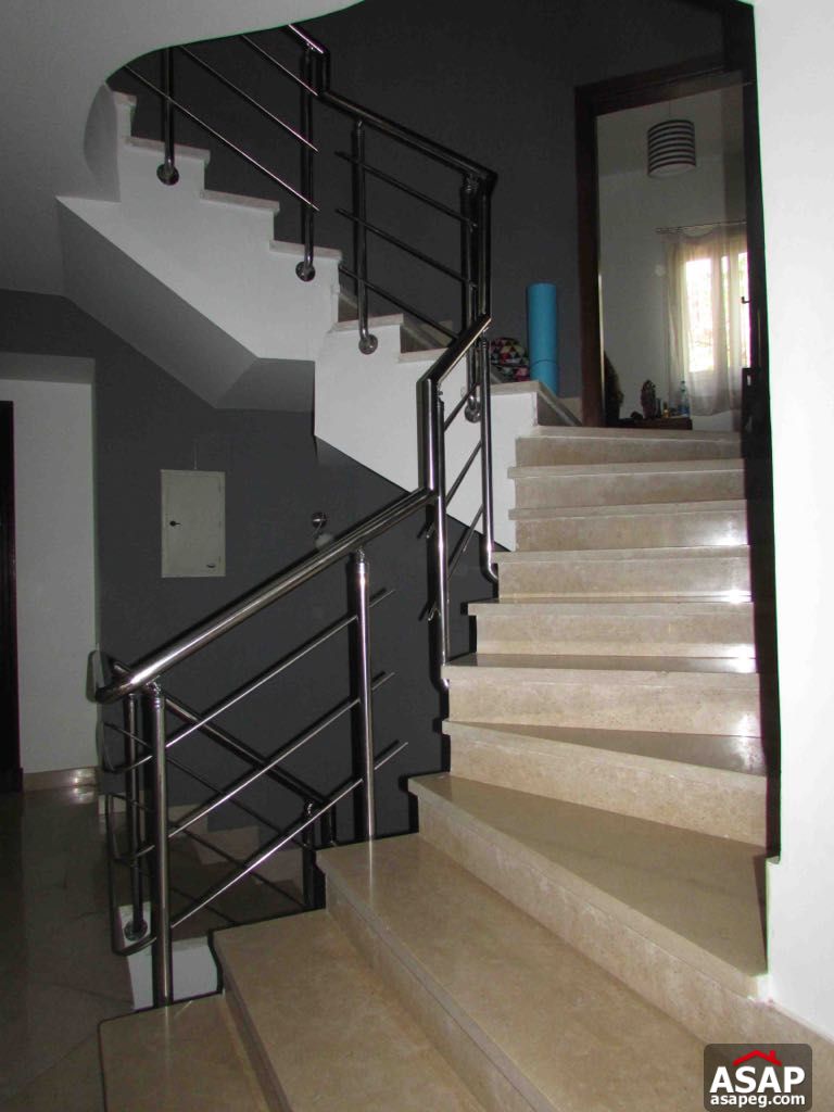 Stand Alone with Pool for Rent in Lake View Stand Alone with Pool for Rent in Lake View