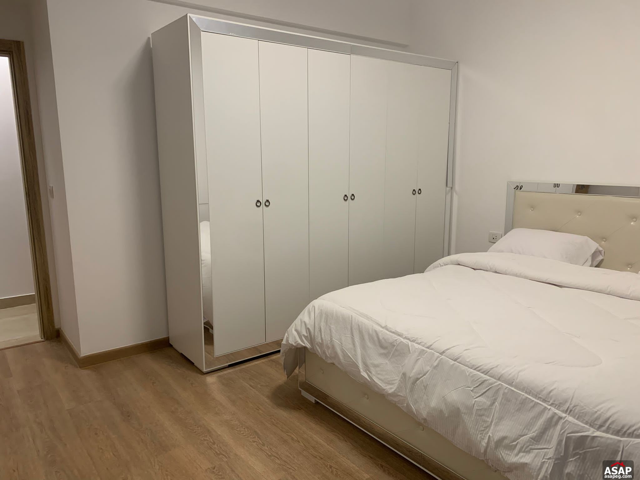 Furnished Penthouse for Rent in Fifth Square Furnished Penthouse for Rent in Fifth Square