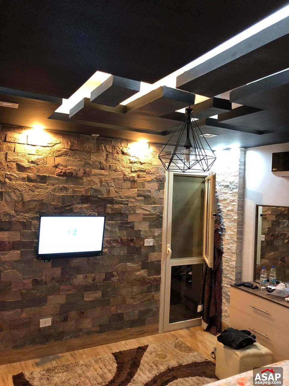 Flat for sale in Highland Park Better Home