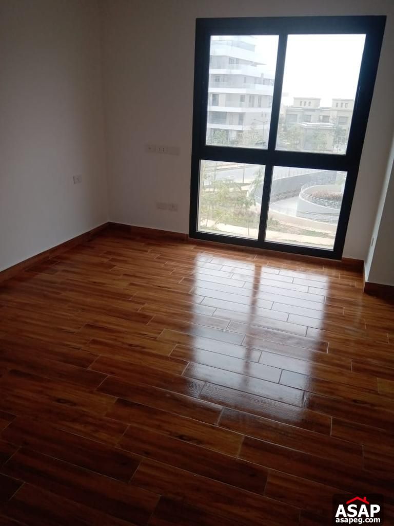 Semi Furnished Apartment for Rent in Villette