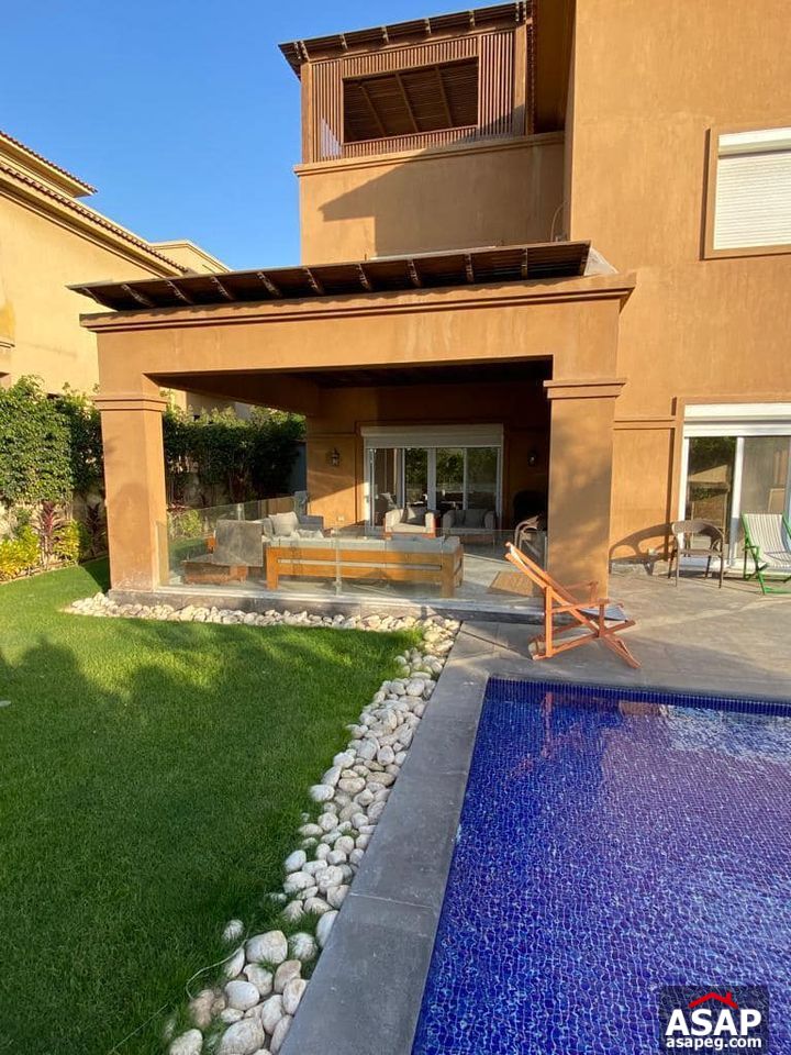 Villa with Pool for Rent in Hadaba Gezira Zayed