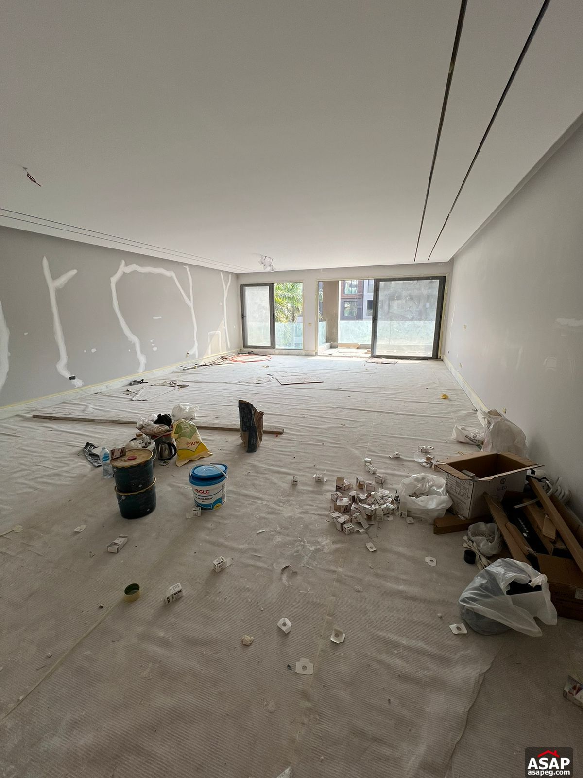 Apartment for Rent in Silver Palm Compound Apartment for Rent in Silver Palm Compound