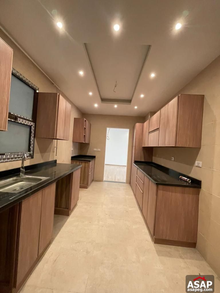 Apartment with Garden for Rent in Eastown