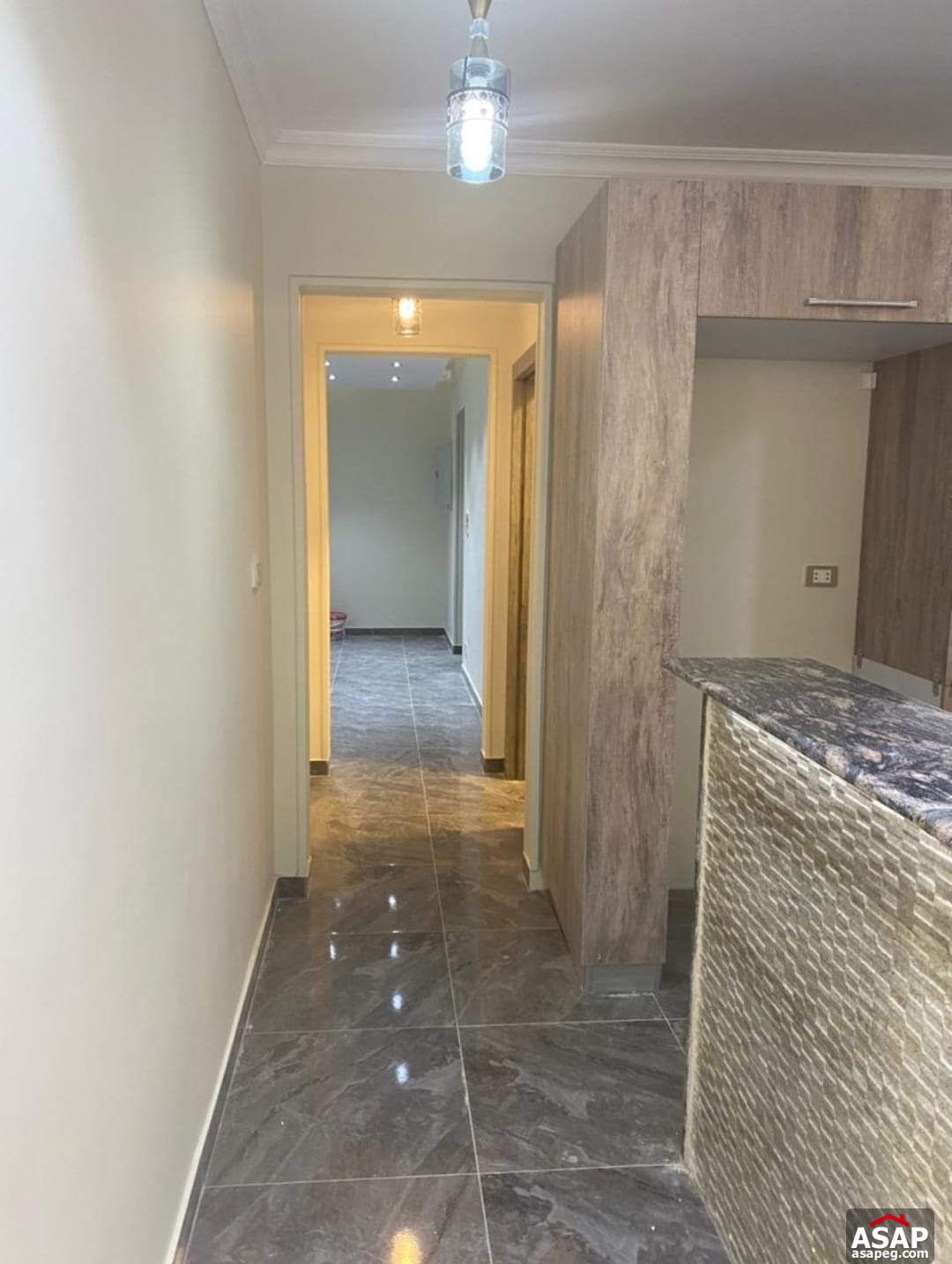 Apartment for Rent in Azad Compound Apartment for Rent in Azad Compound