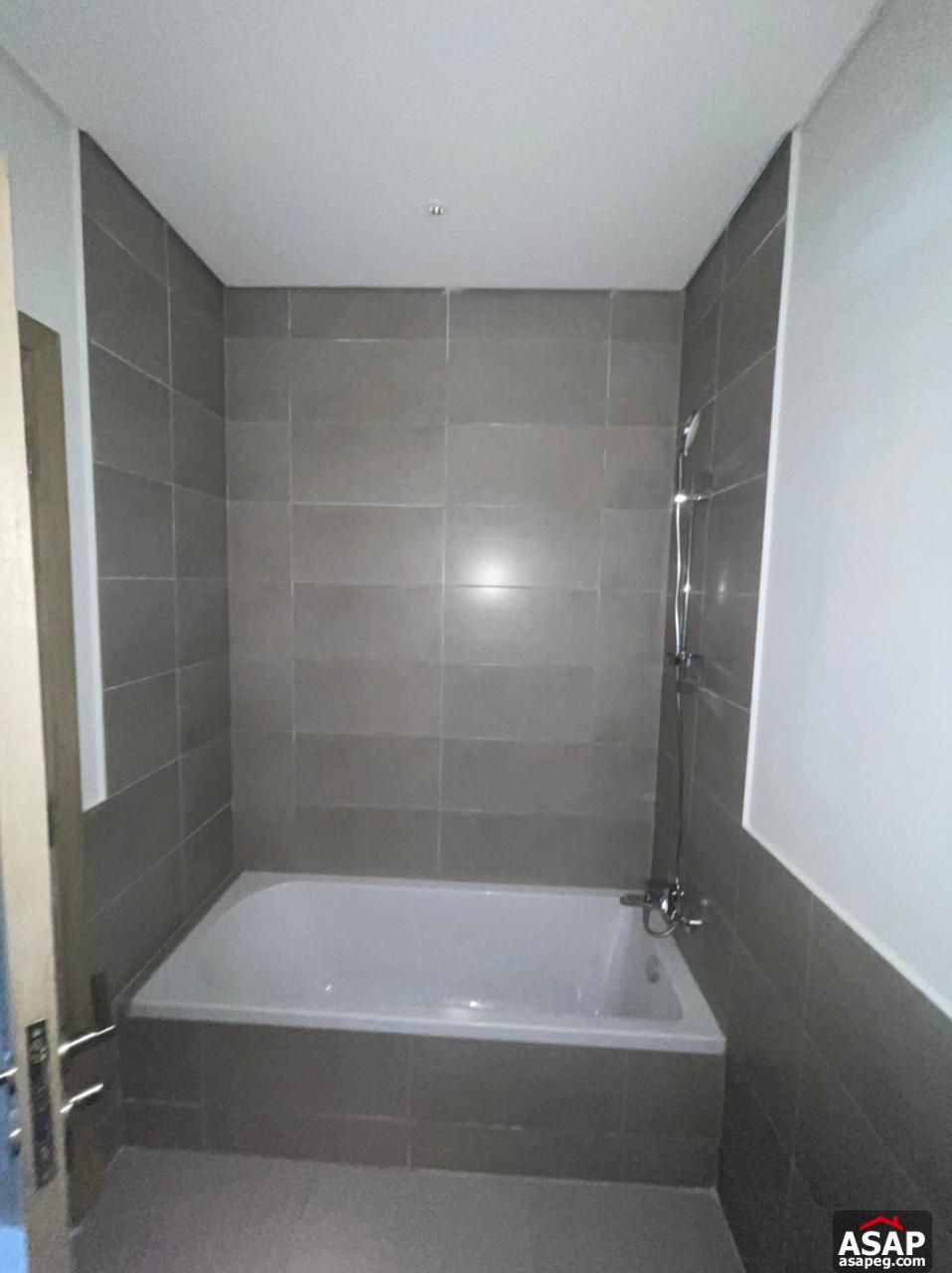 Rent Apartment in Mivida Compound