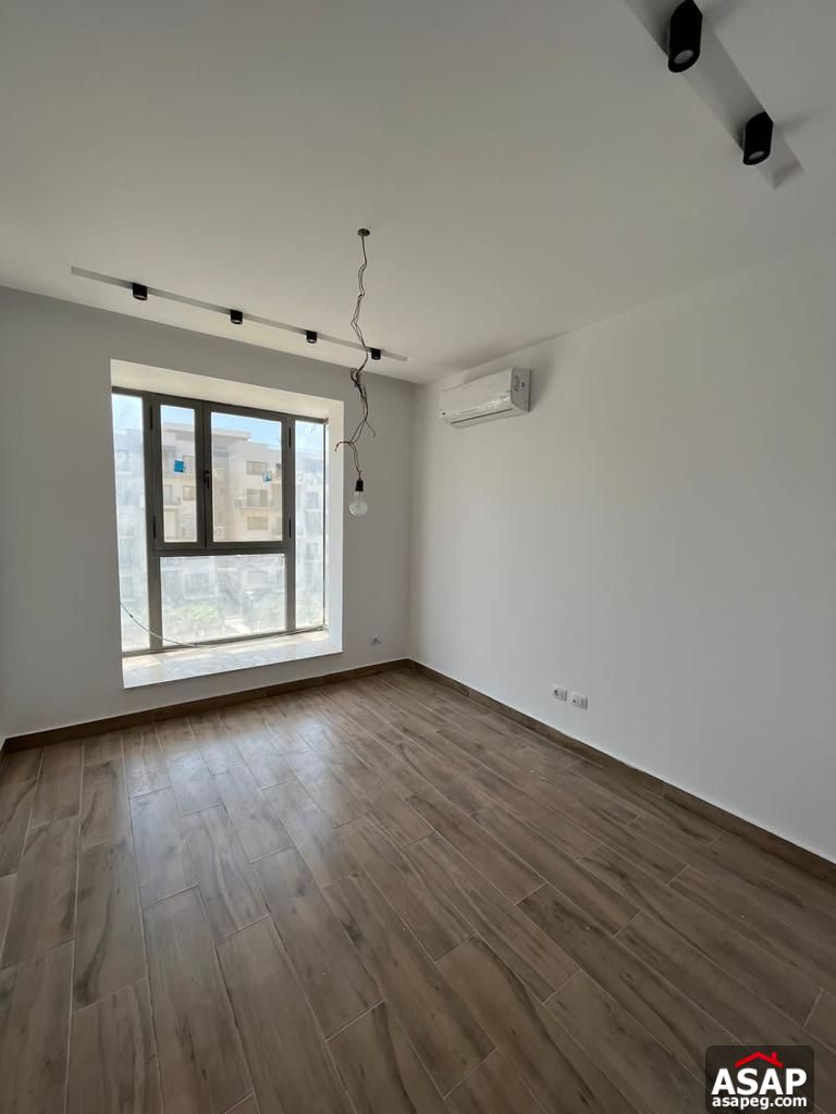 Semi Furnished Apartment for Rent in Eastown