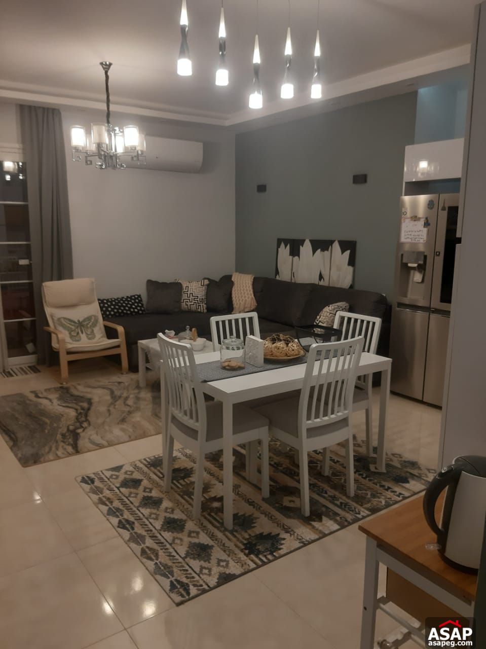 Apartment for Rent in Regent's Park Compound Apartment for Rent in Regent's Park Compound