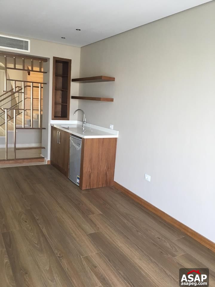 Villa for Rent in Mountain View Villa for Rent in Mountain View