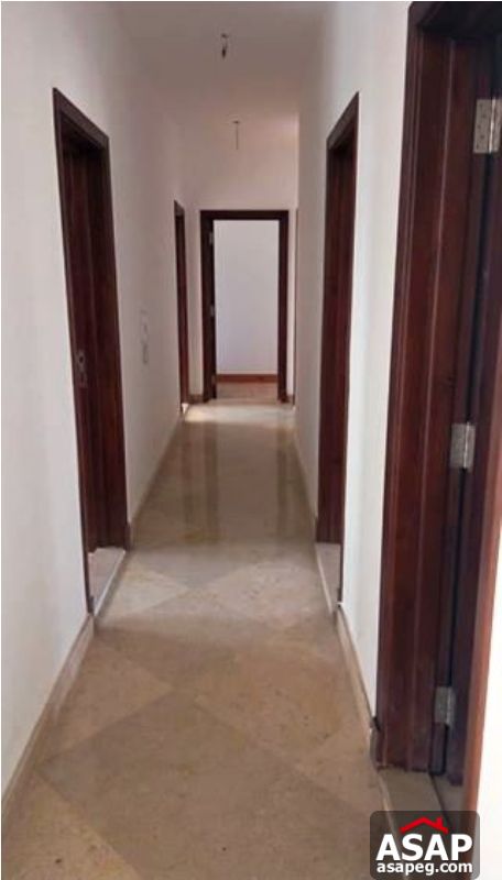 Apartment for Rent in Casa