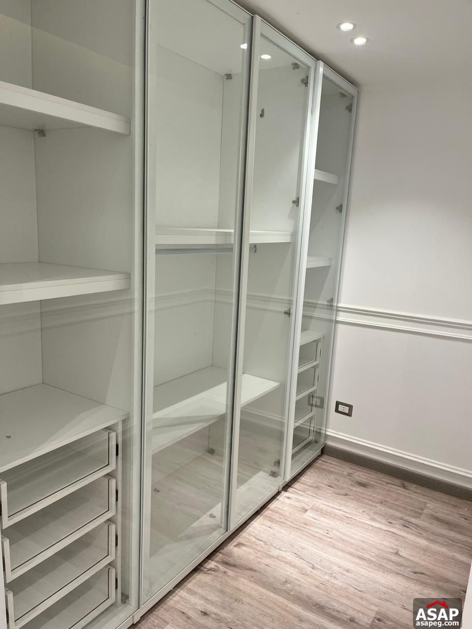 Penthouse for Rent in Mountain View Hyde Park Penthouse for Rent in Mountain View Hyde Park