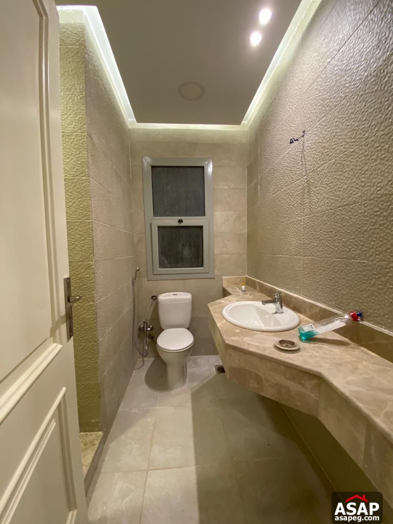 Apartment for Rent in Village Gate Apartment for Rent in Village Gate