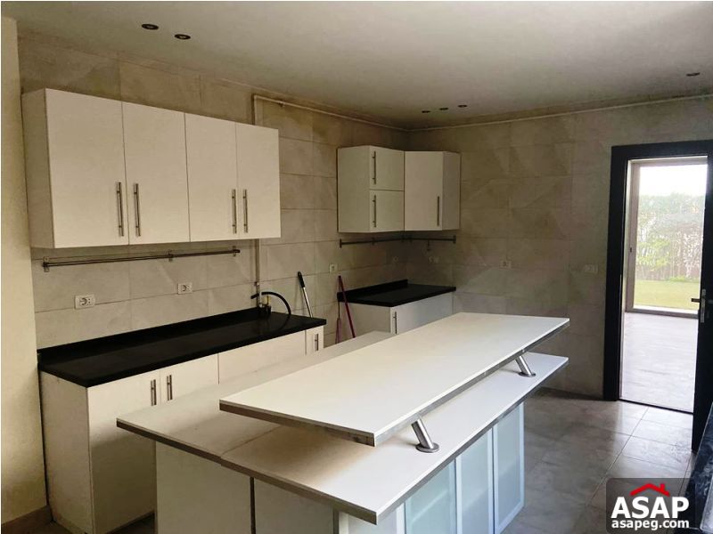 Stand Alone with Garden in Allegria Sodic for Rent